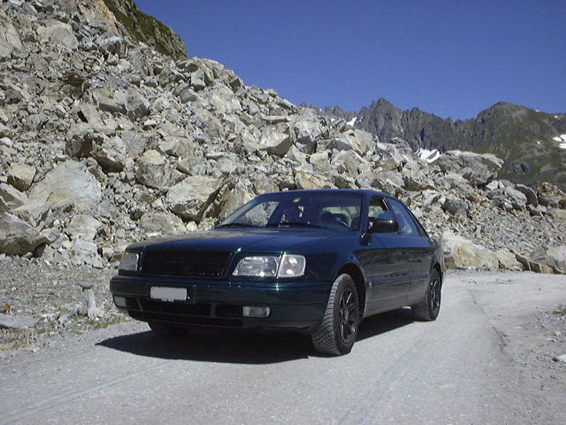 V6